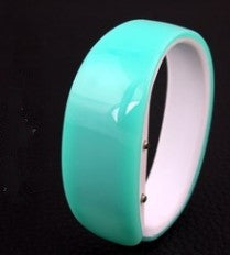 Wholesale LED dolphin watches, men and women